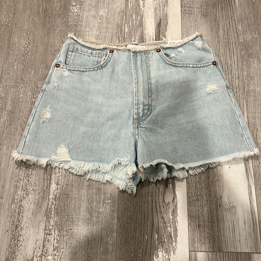 ZARA Mid Rise Shorts Size 0 - Picture 2 of 8